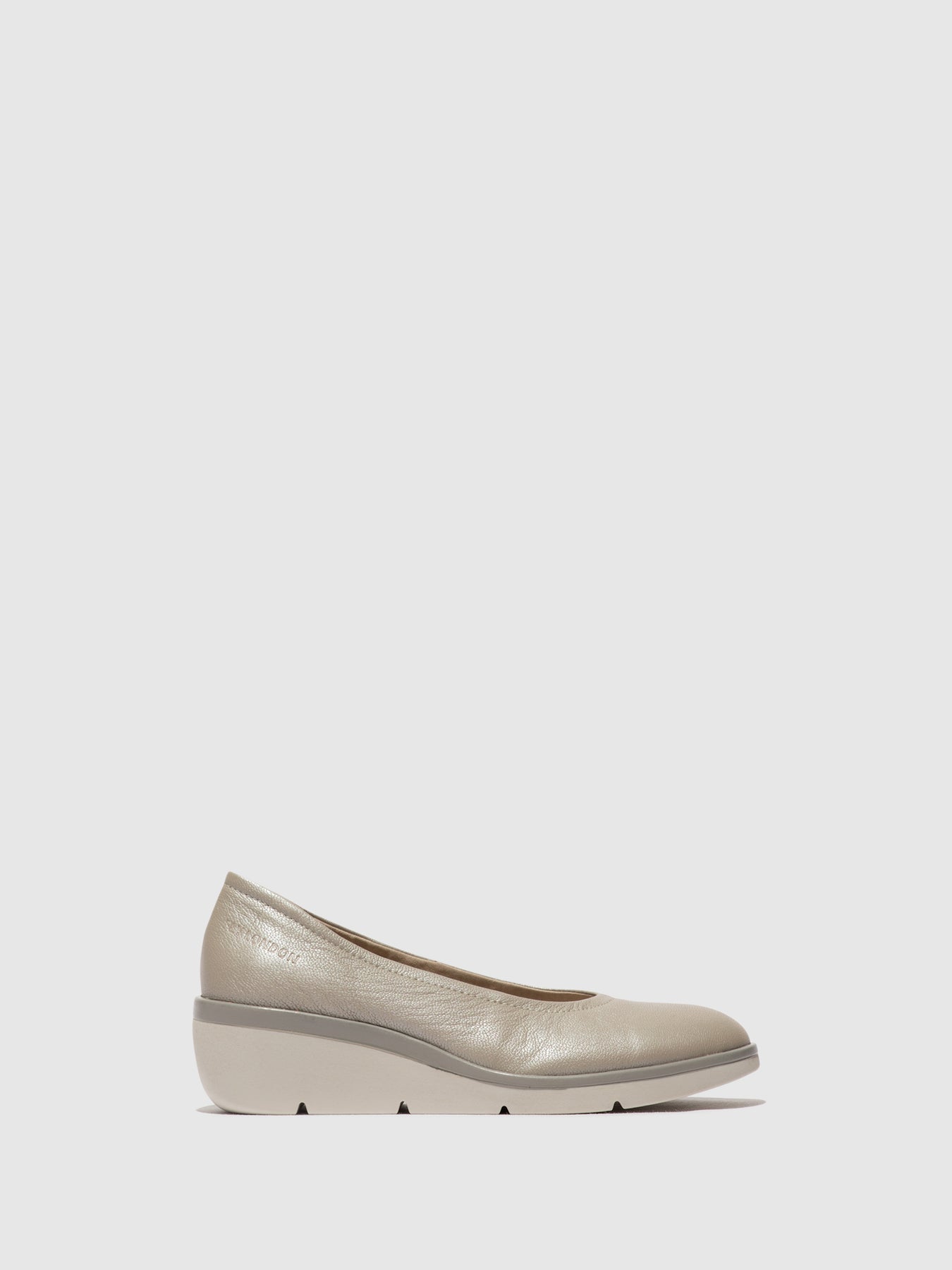 Silver Fly London Slip-on Shoes Women's Slip on | 432705YCS