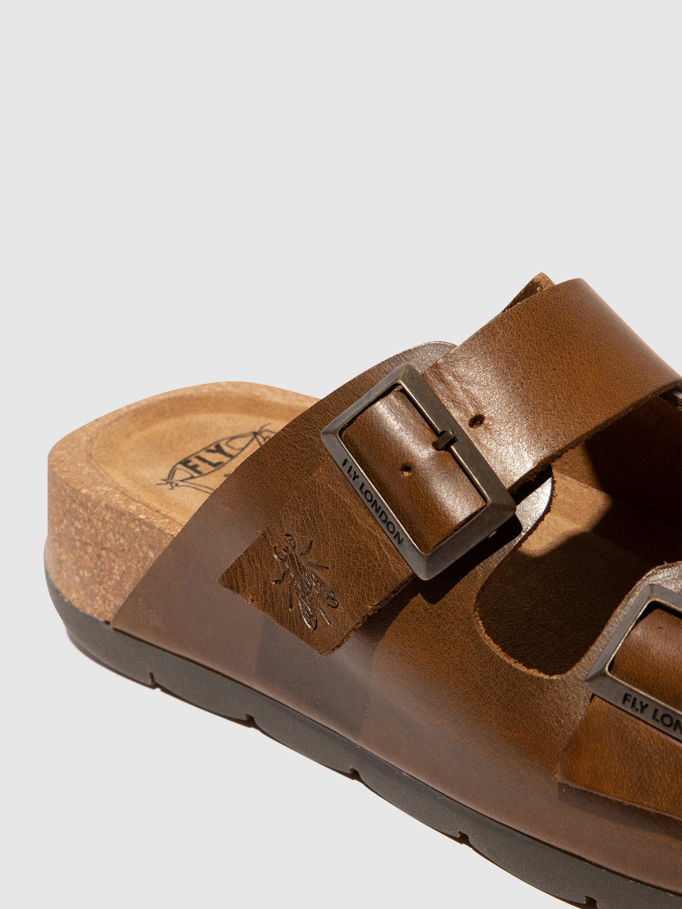 Camel Fly London Buckle Sandals Women's Sandals | 290364IHR