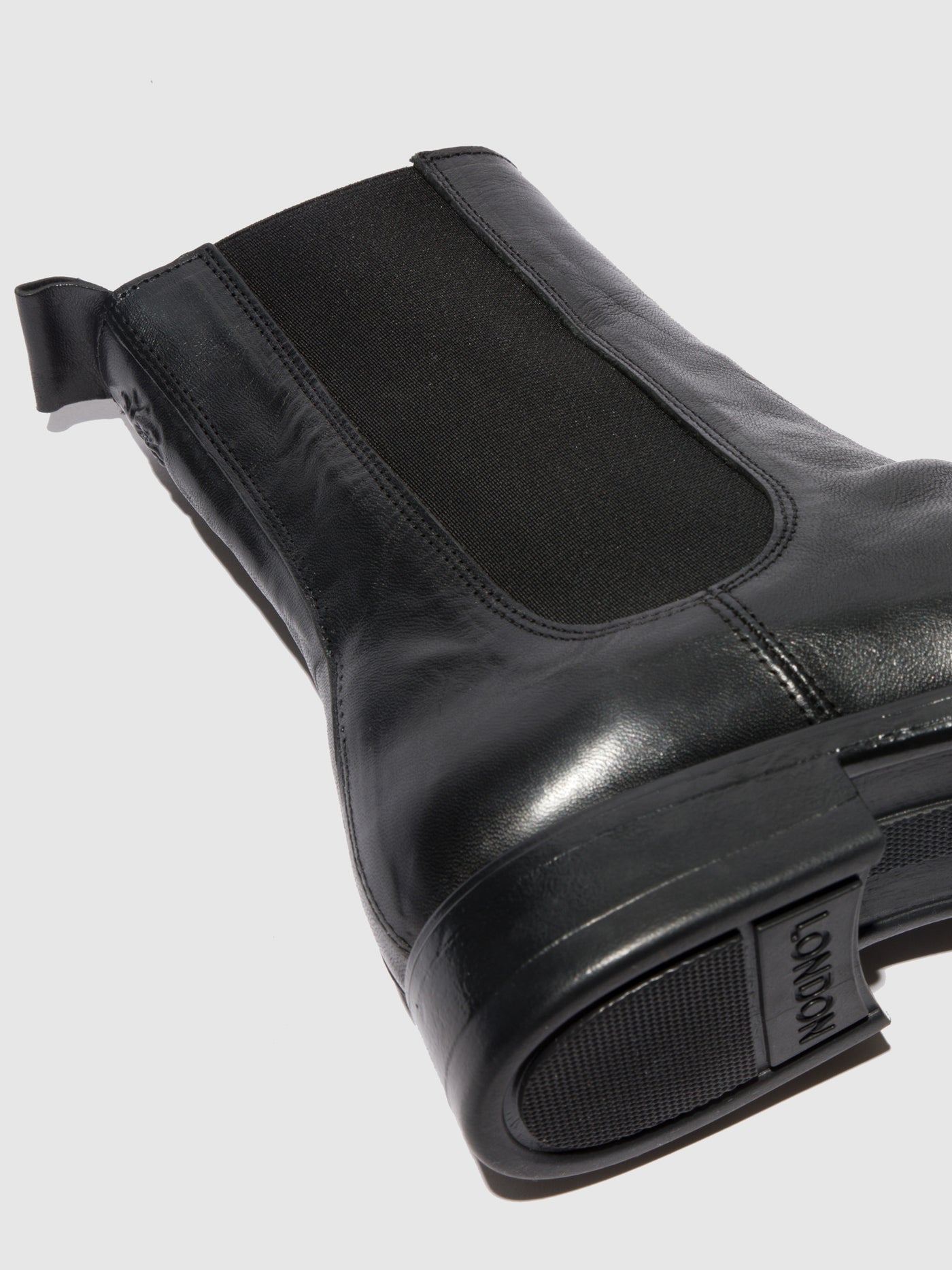 Estigma (Vegetal) Black Fly London Chelsea Boots Men's Ankle Boots | 469075TJR