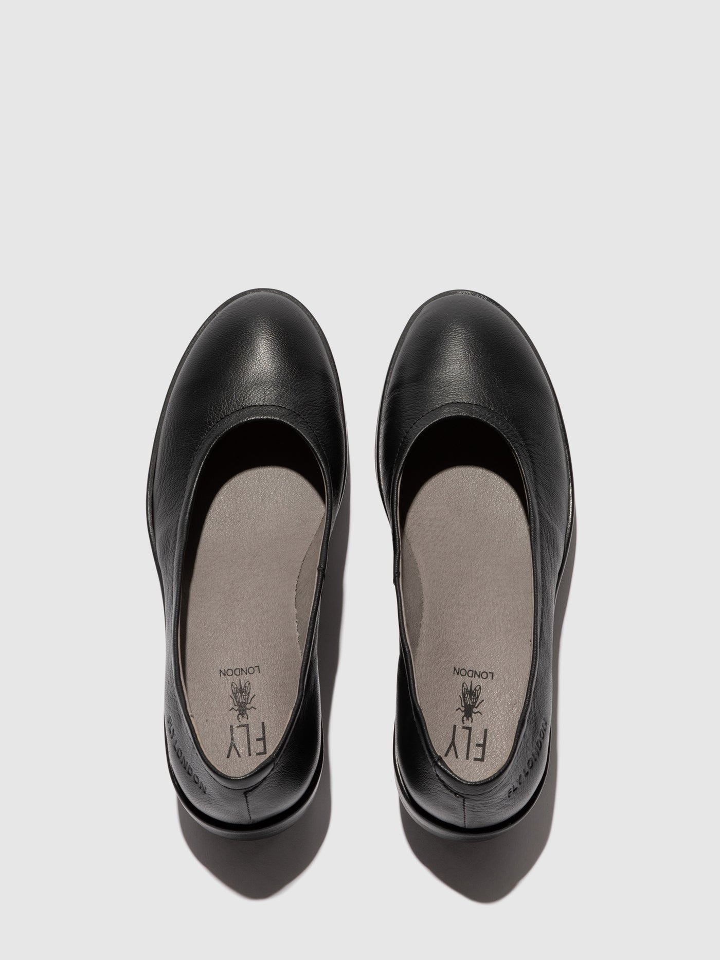 Mousse Black Fly London Slip-on Shoes Women's Slip on | 580934ZEK