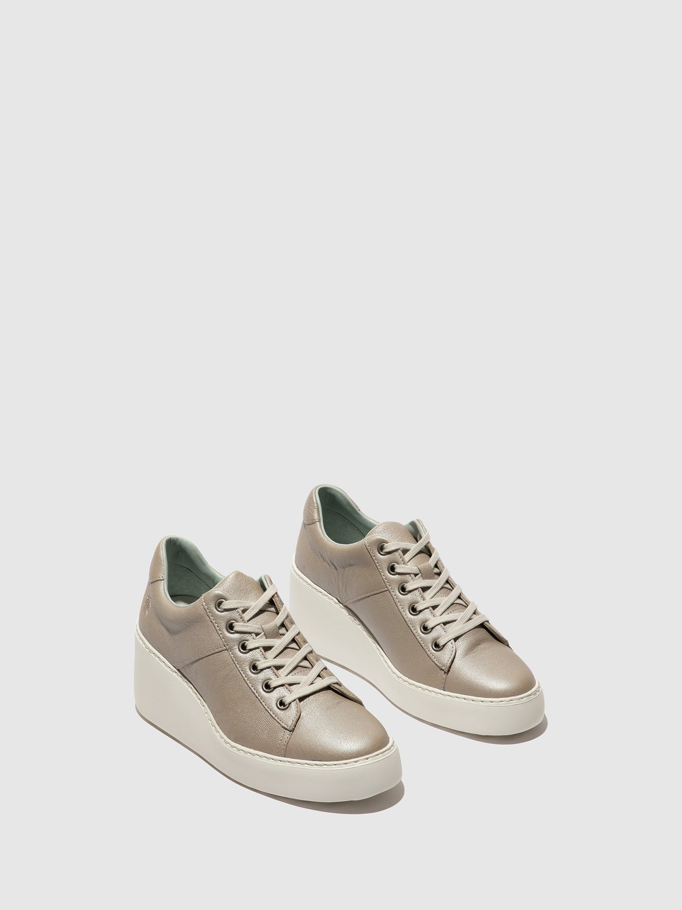 Silver Fly London Lace-up Women's Sneakers | 509683OVQ