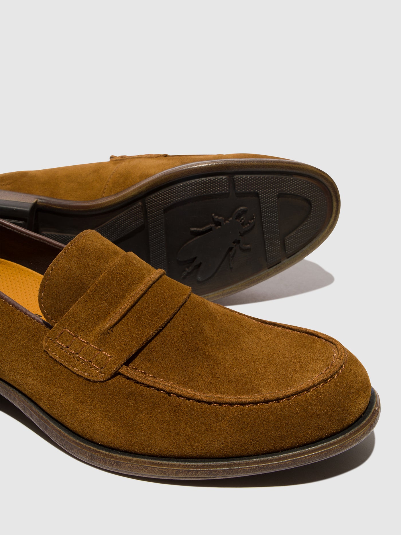 Tan Fly London Loafers Shoes Men's Loafers | 142369GFT